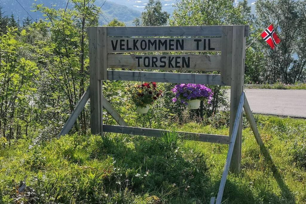 Waterfront Senja 3 Apartment Torsken Exterior photo